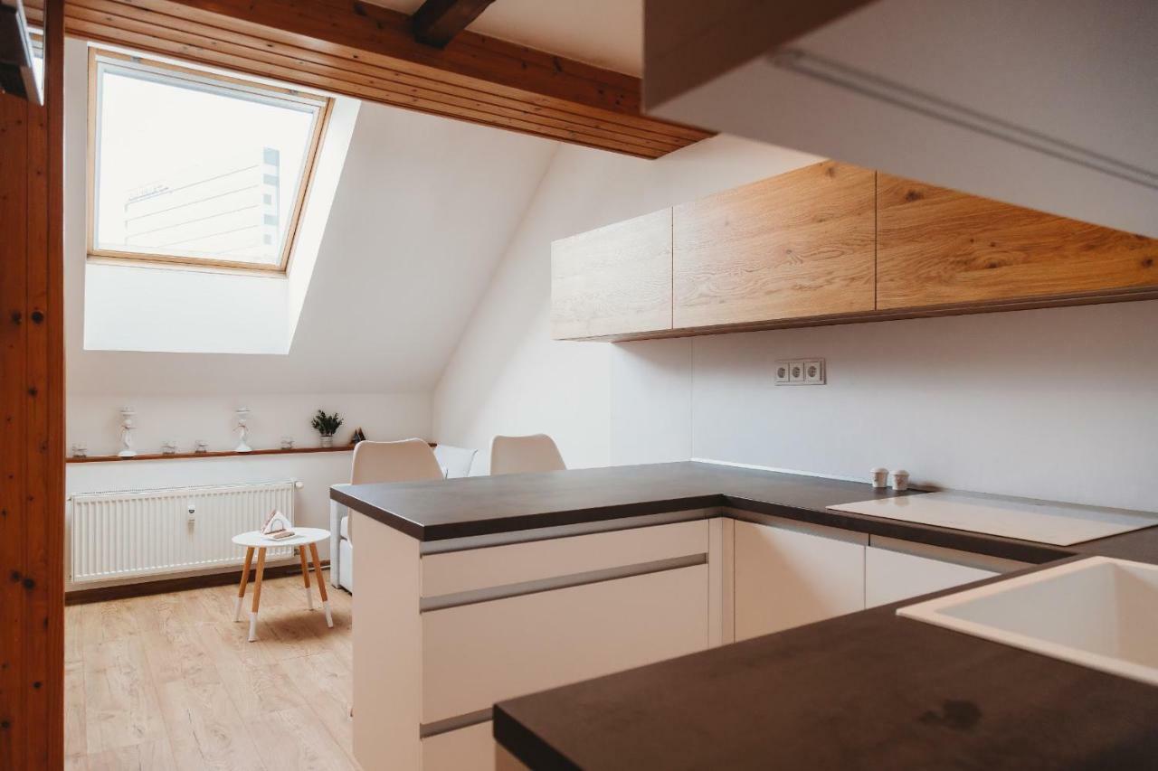 Center City Charming Loft Apartment Košice Exteriör bild
